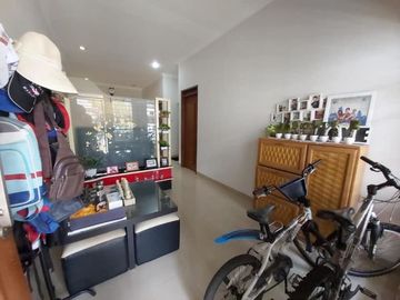 Rumah Cantik di Taman Holis Indah Bandung