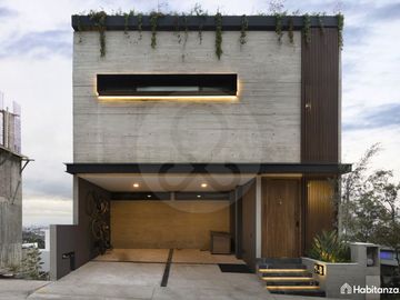 Casa en venta en Residencial Lago Esmeralda