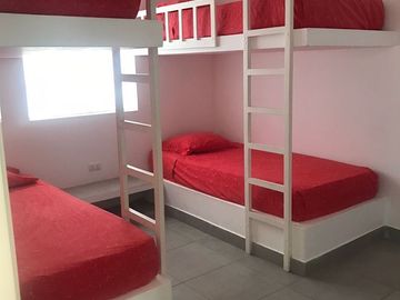 LINDA CASA DE PLAYA EN VENTA PLAYA BOCA LEON