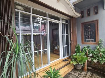 Dijual Rumah Sudah Renovasi Bisa Buat Usaha Dan Tempat Tinggal