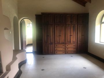JAHUAPACHA RESIDENTIAL COMPLEX: Se Vende Apartamento en la Montaña en Cotacachi