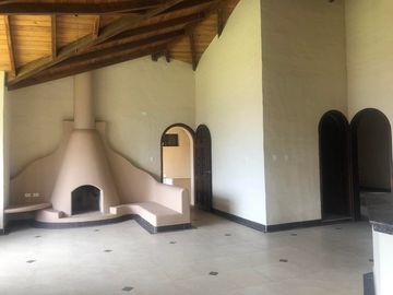JAHUAPACHA RESIDENTIAL COMPLEX: Se Vende Apartamento en la Montaña en Cotacachi