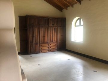 JAHUAPACHA RESIDENTIAL COMPLEX: Se Vende Apartamento en la Montaña en Cotacachi