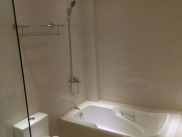 Ready for Occupancy near Manuel L. Quezon University edsa timog