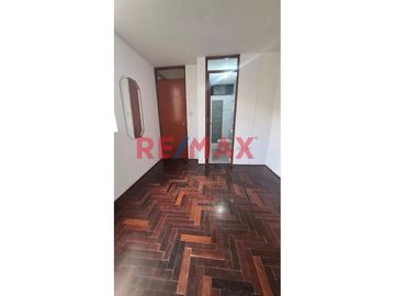 ✨¡Descubre tu próximo hogar en Calle Puno Urb. Patazca, Chiclayo!✨ LINDO Y PRÁCTICO DEPARTAMENTO EN UN SEGUNDO PISO EN CONDOMINIO CERRADO Y SEGURO - C