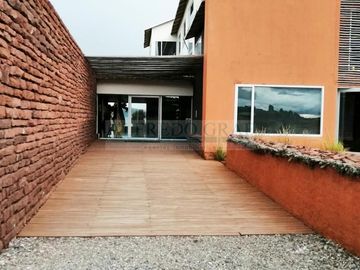 Hoteles / Hostales Venta CAL. Titicaca - Punta Jampunasa - PLATERIA