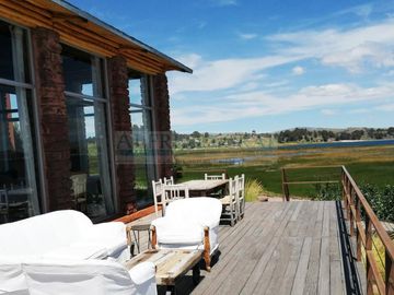 Hoteles / Hostales Venta CAL. Titicaca - Punta Jampunasa - PLATERIA