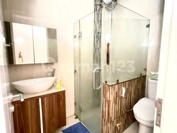 Rumah dengan Furnished Mewah Style Modern Elegan Home Fortune Belleza Graha Raya