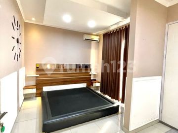 Rumah dengan Furnished Mewah Style Modern Elegan Home Fortune Belleza Graha Raya