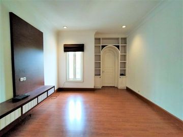 For Rent Single House at Cilandak & Condition Semi Furnished HSE-A0440