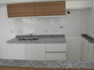 Excelente departamento a estrenar 3 amb. centro Ituz.
