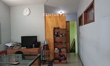 Dijual Tanah Dan Bangunan Siap Pakai Strategis Di Holis Bandung