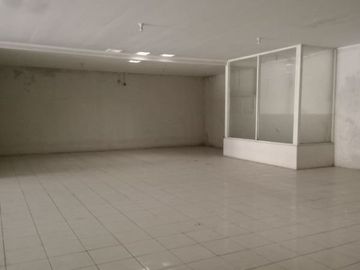 DIJUAL rumah di Jl Kencanasari Barat Surabaya. *TN