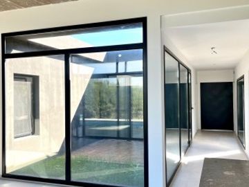 casa en venta 4 ambientes, industrial moderna,  La Reserva de Hudson