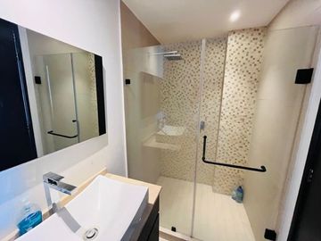 Se Vende Departamento en Latitud La Victoria, SUPER LUJO, 155 M2..