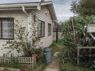 OSMAN PEREZ FREIRE (TERRENO CON 2 CASAS)