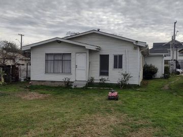 OSMAN PEREZ FREIRE (TERRENO CON 2 CASAS)