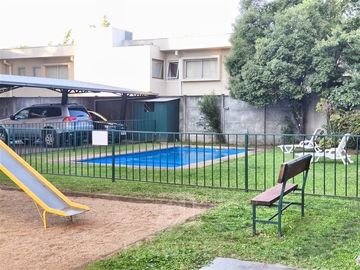 Departamento en venta de 3 dorm. en Los Angeles