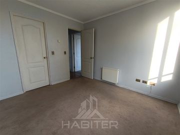 Departamento en venta de 3 dorm. en Los Angeles