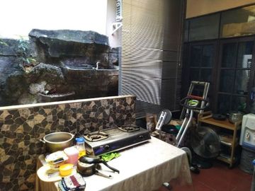 Rumah di Gandul. 1Lt, Semi Furnish, Lingk. Nyaman