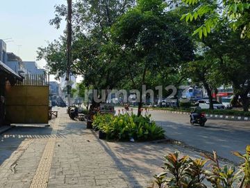 Tanah 700M2 Super Murah di Bawah NJOP 50% di Jln. Pangeran Jayakarta, Jakarta Pusat