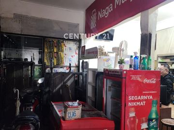 DISEWAKAN Ruang Usaha Strategis Luas Di Senen Jakarta Pusat