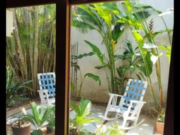 Casa en Venta en la Col. México en Mérida, Yucatán 3Rec, cto de serv, 2Niveles