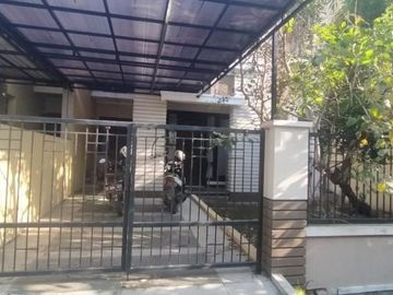 Rumah Kompleks Elite Central Park A Yani