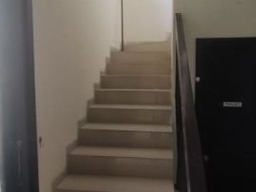 Rumah Kompleks Elite Central Park A Yani
