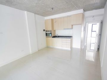 Departamento de 2 ambientes a estrenar en venta en Vicente Lopez