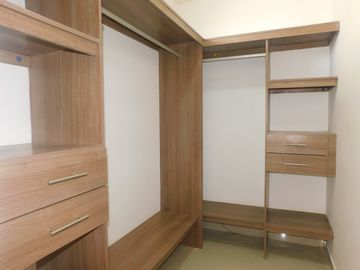 apartamento en arriendo en ciudad jardín. Cod A83442