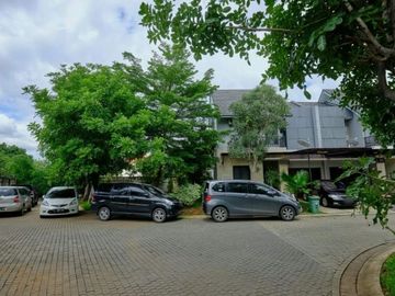 Rumah mewah cluster exlusive pasilitas lengkap Rawamangun