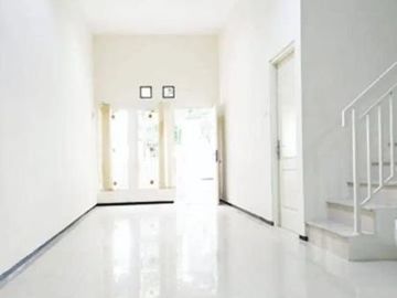 Rumah Modern Minimalis Babatan Pantai Surabaya