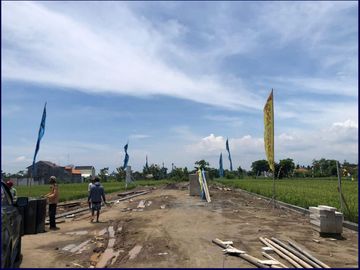 Area Nglinggi Baru Dengan Unit Mewah View Langsung Sawah