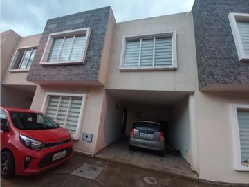 Hermosa casa en venta sector Ricaurte moderna y amplia