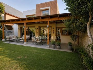 CASA EN VENTA 3 D EN CONDOMINIO, SAN CARLOS DE APOQUINDO