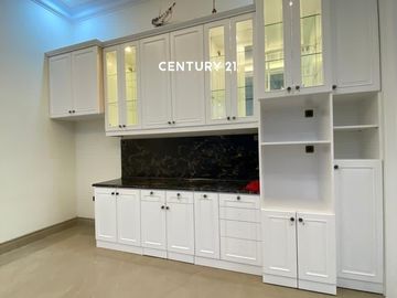 Rumah Mewah Lantai Marmer Ada Swimming Pool Di Jaksel Dm 3388