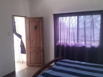 Se Vende Casa Cerca del Mar en Ballenita