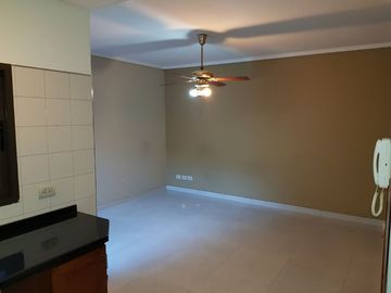 Departamento Tipo Casa en venta en Lanus Oeste