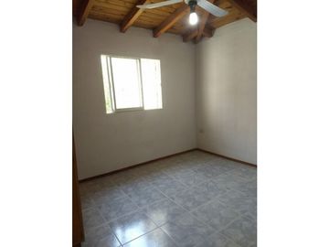 Casa mas cabaña, pileta y gran parque, playas de oro  Carlos Paz