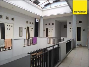 Dijual Cepat Rumah SHM 2 Lantai di Jl. Gayungan, Surabaya