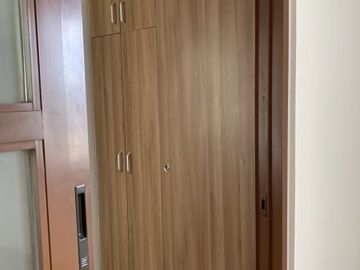 CITYLAND IN MANDALUYONG, NEAR BGC & MKT, RFO AFFORDABLE