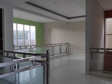 Dijual Rumah Modern Minimalis Graha Santoso Rungkut Surabaya*_