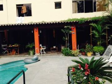 LINDA CASA