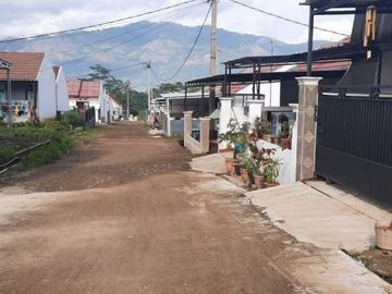Rumah murah ala Villa di jalur wisata Pangalengan Bandung, cash 100jutaan aja