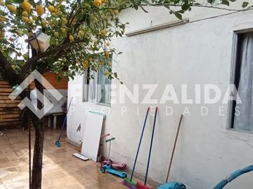 Casa en venta de 4 dorm. en La Florida