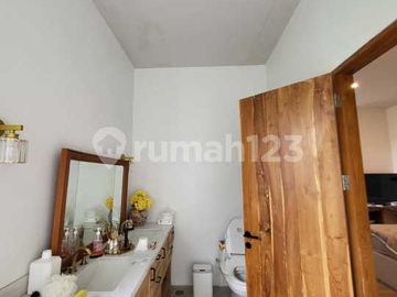 Flash Sale. Rumah Mewah Kencana Loka, BSD