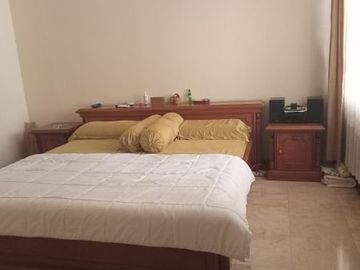 DIJUAL RUMAH MEWAH 2 LANTAI MODERN DI HOOK DI DALAM KOMPLEK