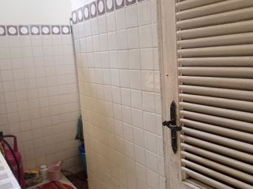DIJUAL RUMAH MEWAH 2 LANTAI MODERN DI HOOK DI DALAM KOMPLEK