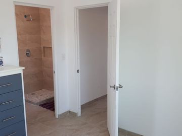 Hermoso condominio Estilo Californiano